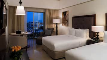 Edredón, camas con pillow-top y minibar