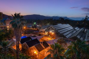 Exterior - DoubleTree by Hilton Alice Springs (Desert Springs)