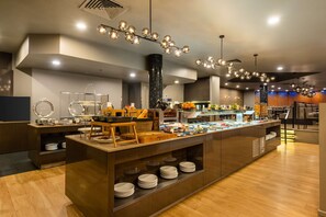 Tägliches Frühstücksbuffet (29 AUD pro Person)