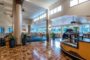 Daily buffet breakfast (NZD 38.00 per person)