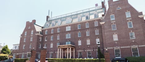 Entrada de la propiedad