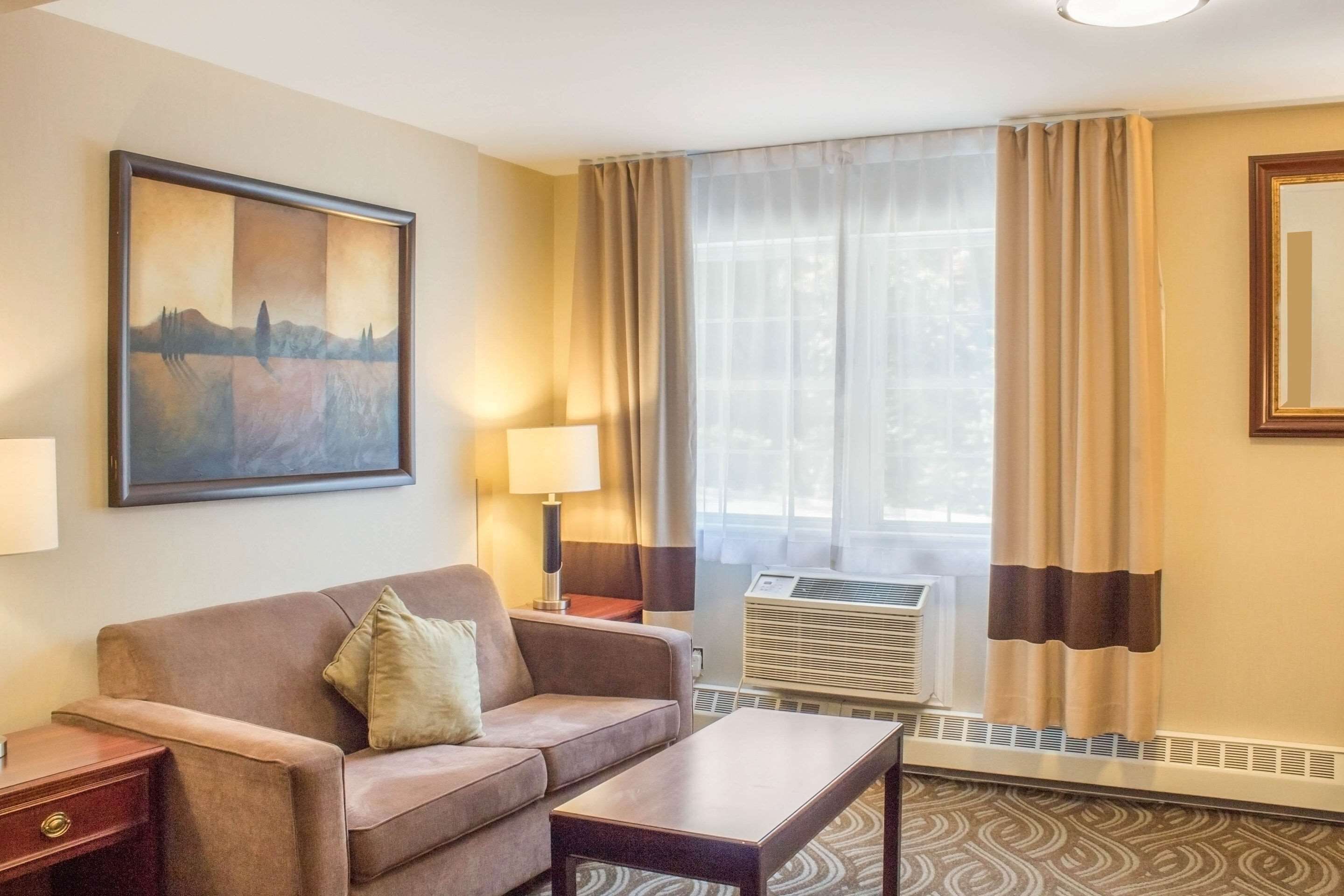 in-room safe, desk, iron/ironing board, free cots/infant beds