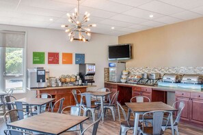 Desayuno buffet incluido todos los días 