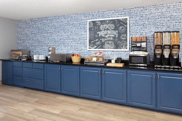 Free buffet breakfast