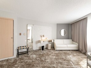 Standard Room, Multiple Beds