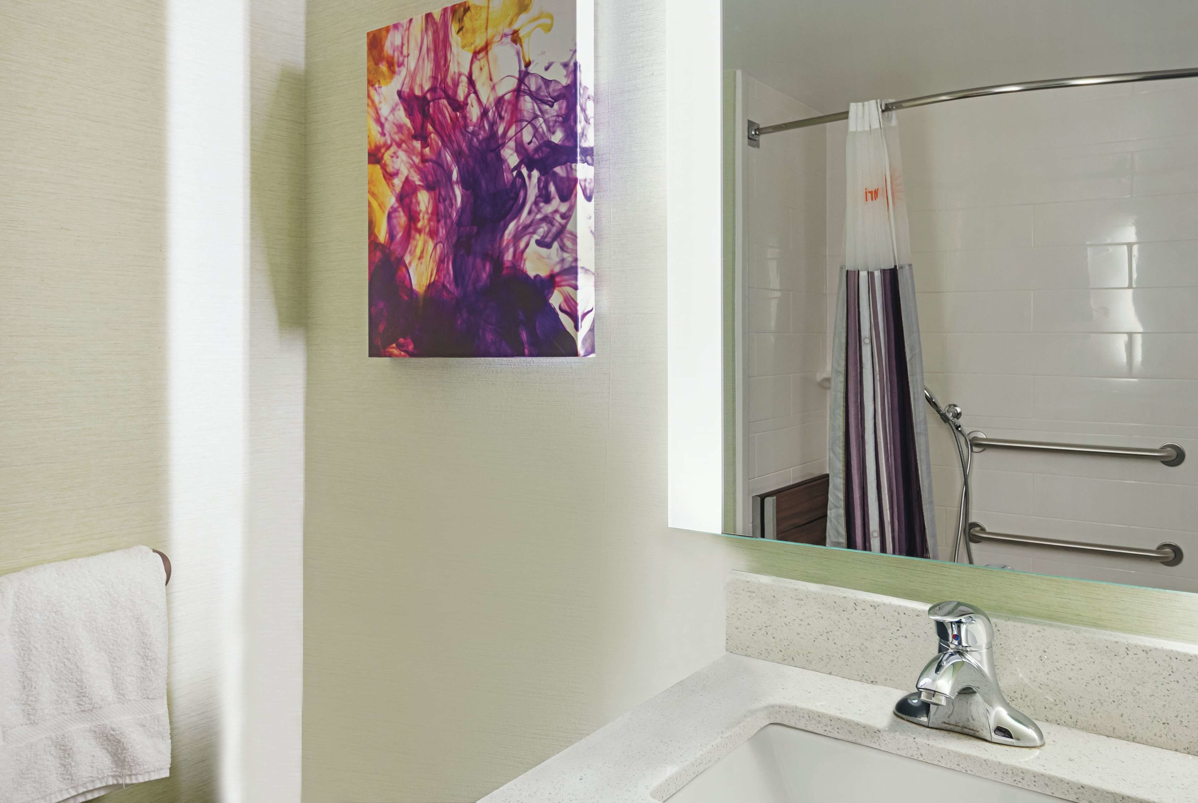 Foto - La Quinta Inn & Suites by Wyndham Orange County Airport