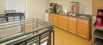 Americas Best Value Inn Garland Dallas