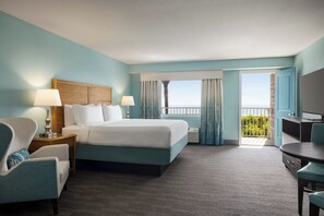 In-room safe, desk, iron/ironing board, rollaway beds - Holiday Inn Resort Jekyll Island by IHG (Jekyll Island)