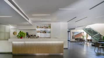 酒吧(店内)