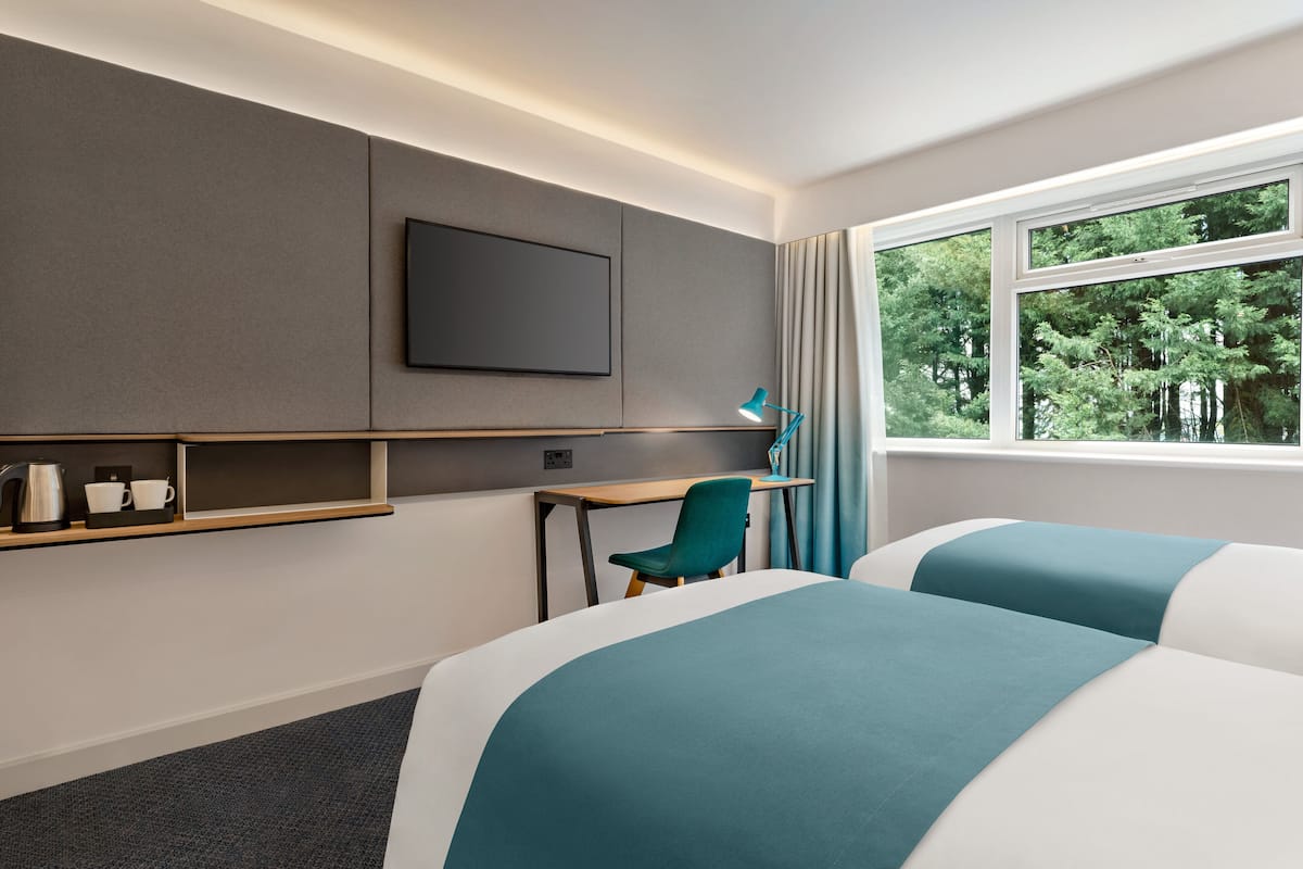 Chambre Standard, 2 lits une place | Bureau, rideaux occultants, chambres insonorisées