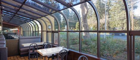 Breakfast, lunch and dinner served