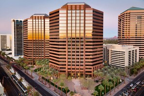 Exterior - Embassy Suites by Hilton Phoenix Downtown North (Phoenix)