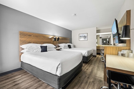 Premium Room, 2 Queen Beds, Non Smoking | Blackout drapes, iron/ironing board, free WiFi, bed sheets. Red Lion Inn & Suites Deschutes River Bend