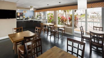 Free daily on-the-go breakfast