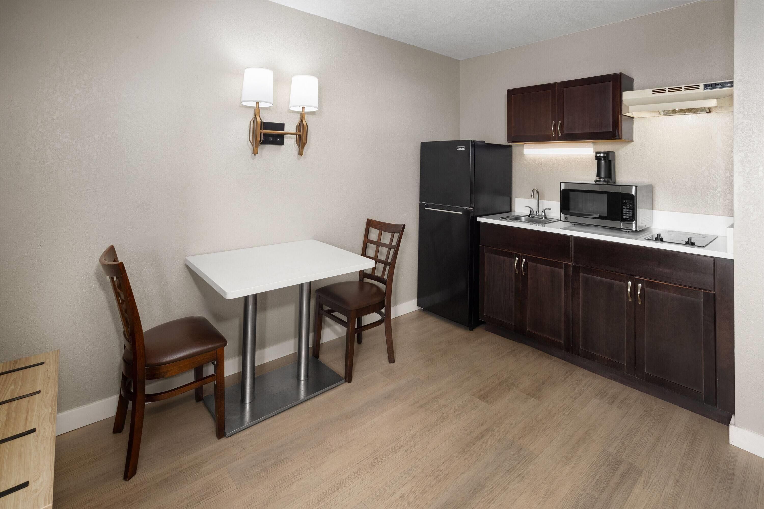 In-room safe, desk, iron/ironing board, free cots/infant beds