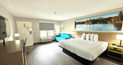Days Inn & Suites by Wyndham Bossier City/Casino Area