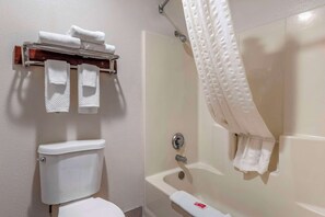 Standardzimmer, 1 King-Bett, Nichtraucher | Pillowtop-Betten, Zimmersafe, Schreibtisch, Verdunkelungsvorhänge
