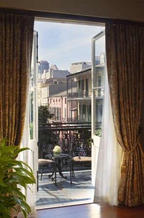 Chambre Premier, non-fumeur, balcon | Balcon