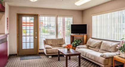 Econo Lodge Southeast Milwaukie/Portland