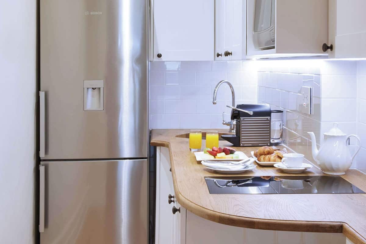 coffee/tea maker, electric kettle