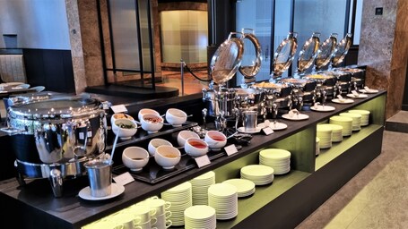 Vibe Hotel Singapore Orchard - Image 20