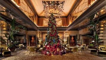 4 restaurants, spécialités Cuisine méditerranéenne