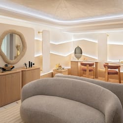 Couples treatment rooms, sauna, steam room, body treatments, facials