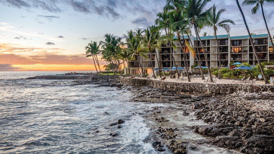 Aston Kona by the Sea