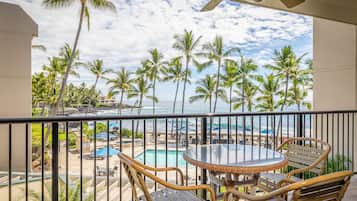 Suite, 2 Bedrooms, Ocean View (2 Bathrooms) | View from room