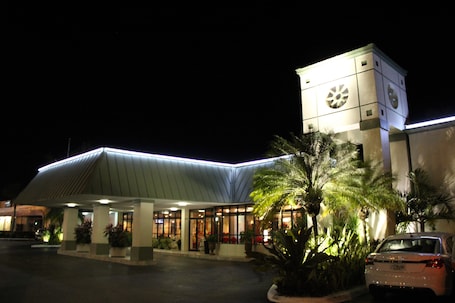 Front of property - evening/night. Floridian Hotel
