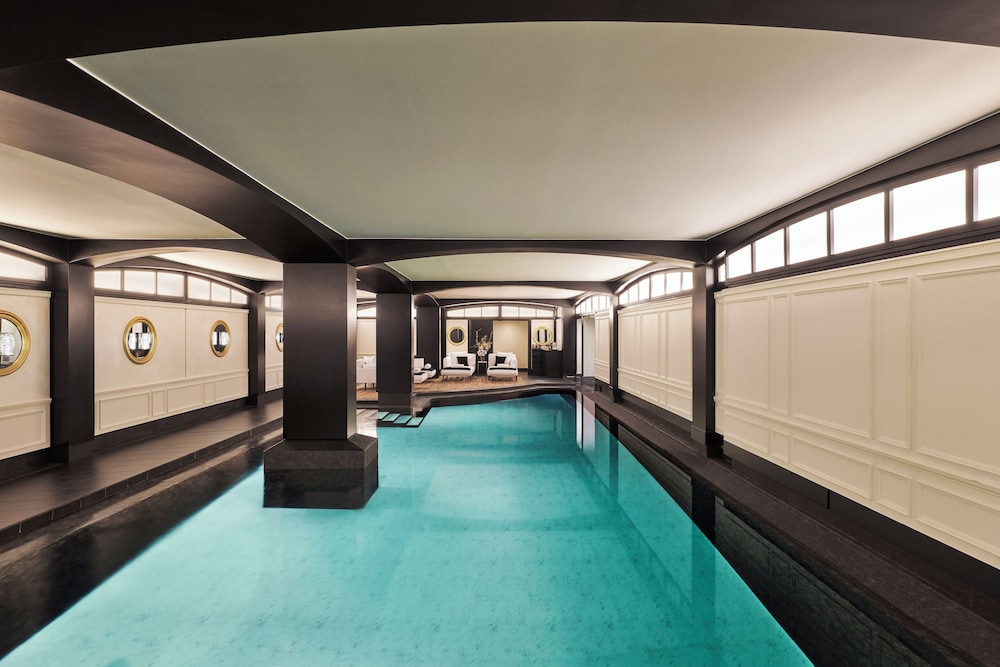 Hôtel Barrière Le Fouquet's by null