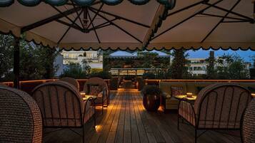 Teras rooftop