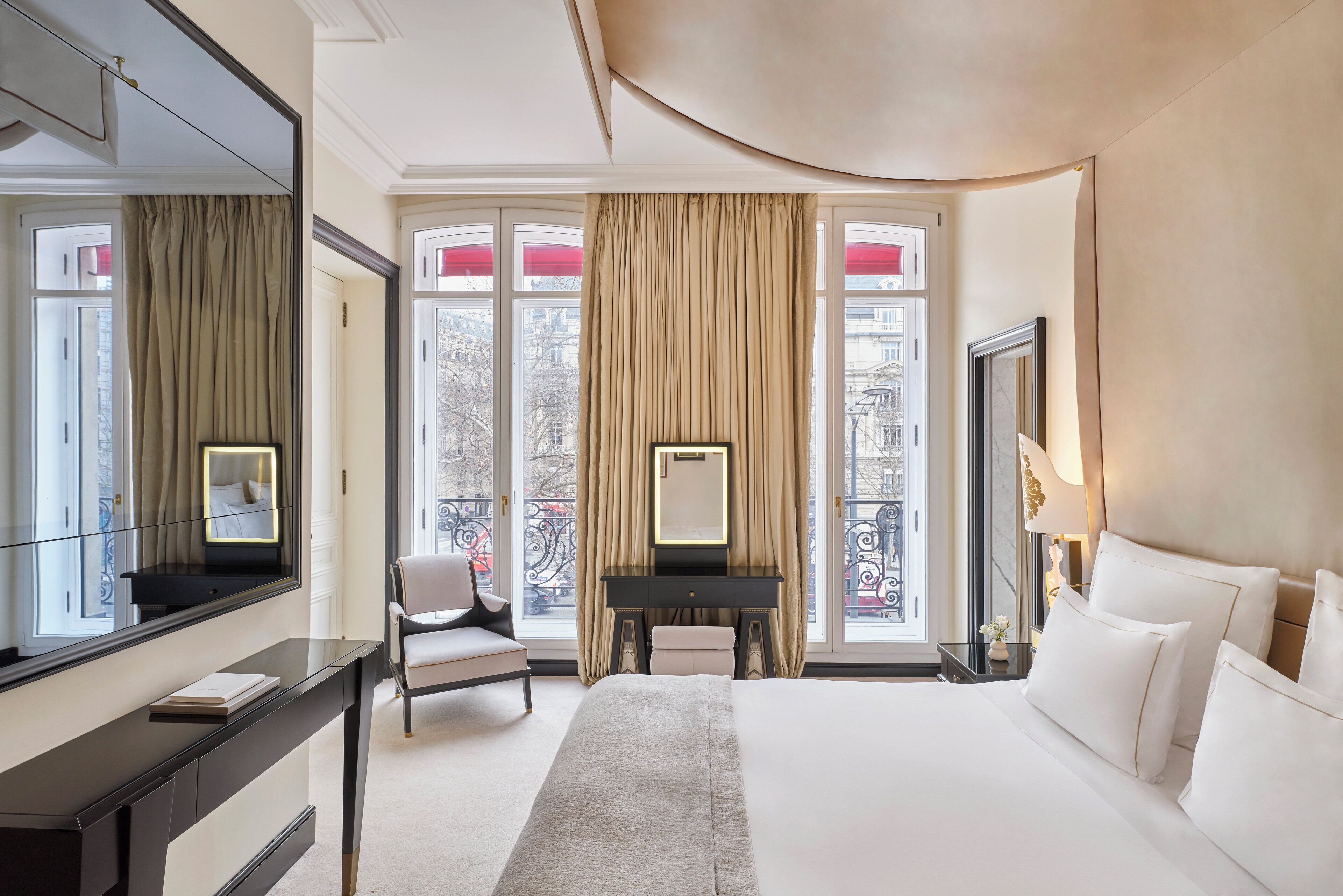 premium bedding, down duvets, select comfort beds, free minibar items