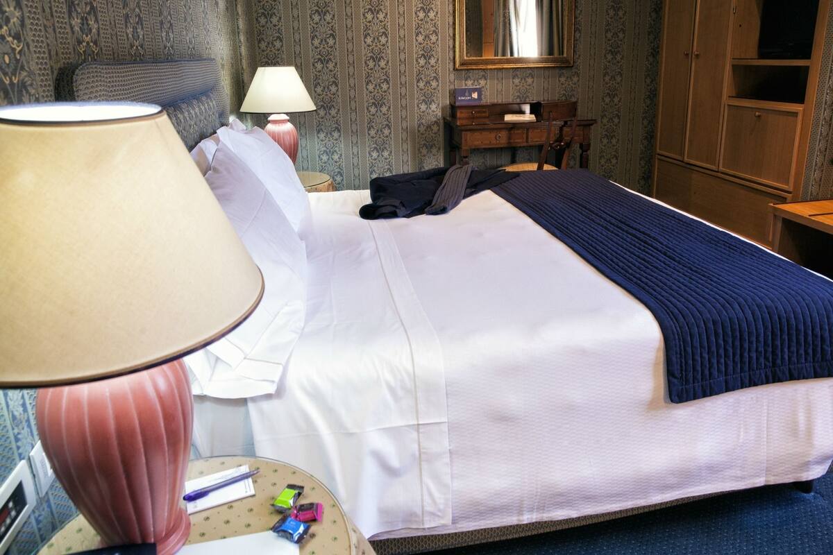 Minibar, in-room safe, iron/ironing board, cribs/infant beds