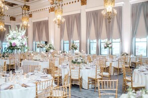 Mariage à l’intérieur