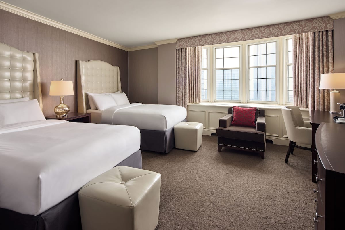 1 bedroom, Egyptian cotton sheets, premium bedding, pillowtop beds