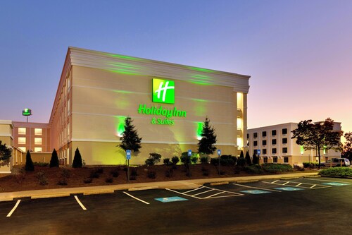 Holiday Inn Hotel & Suites Atlanta Airport-North by IHG