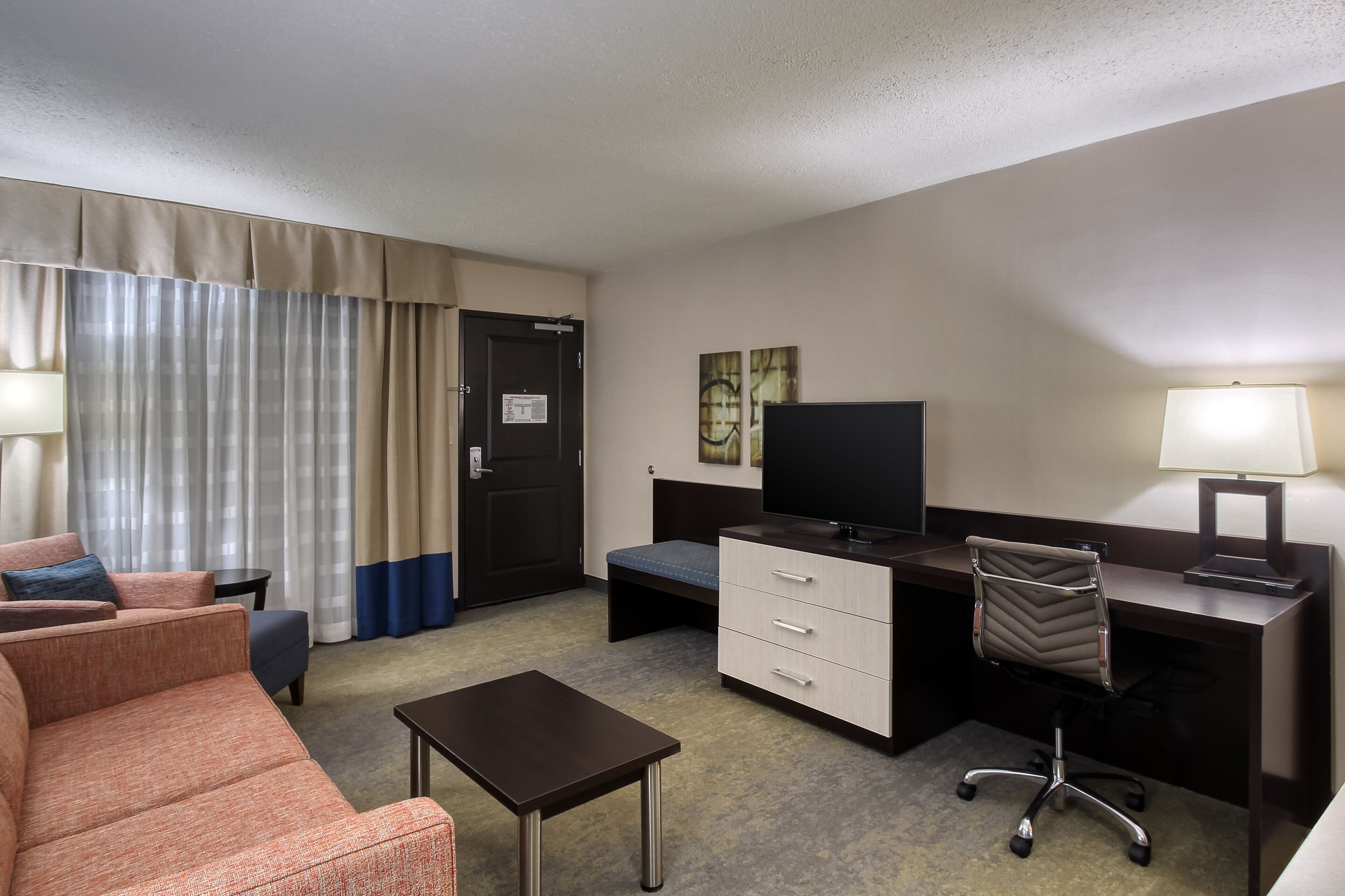 suite, 1 bedroom | 1 bedroom, in-room safe, desk, laptop workspace