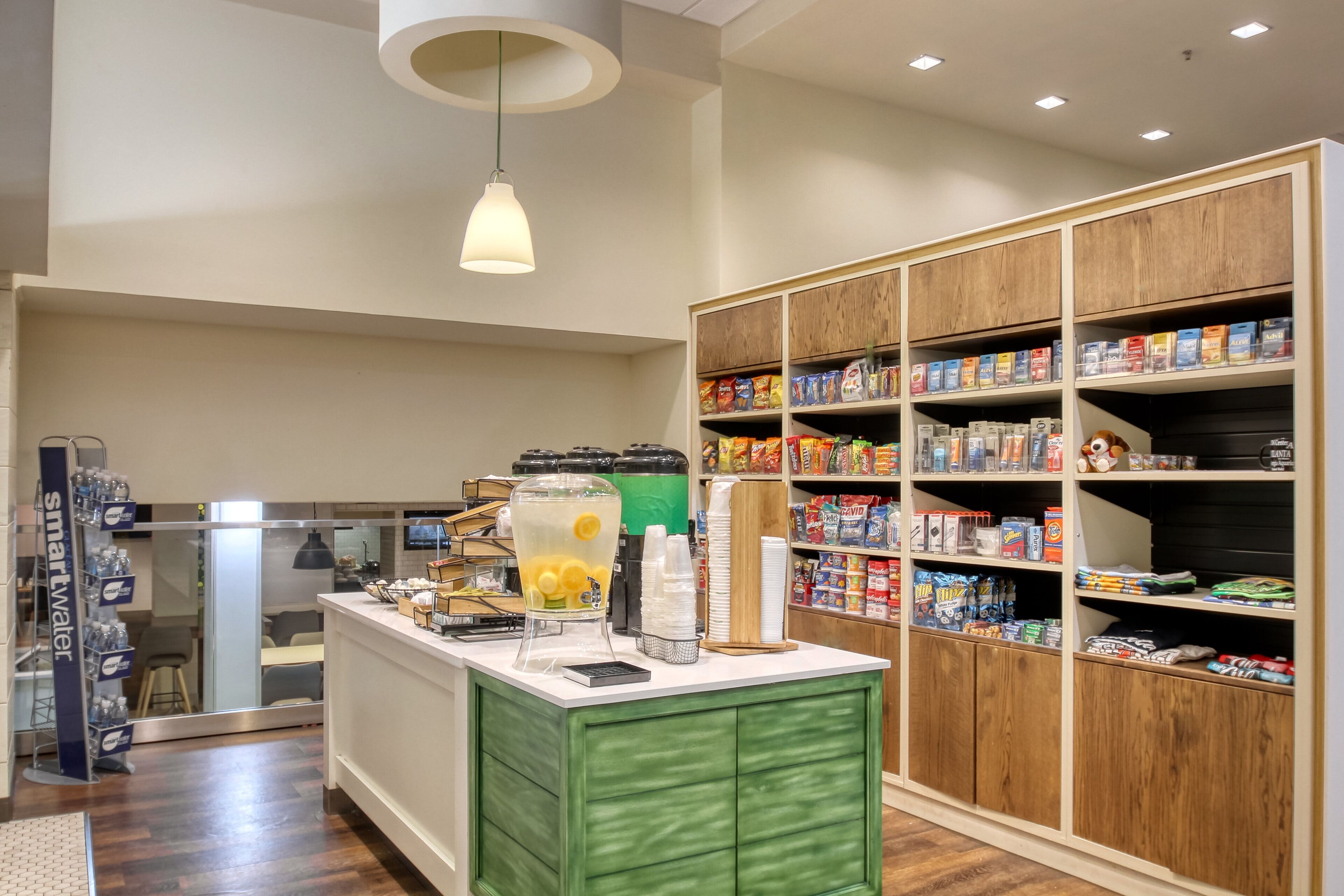 Photo - Holiday Inn & Suites Atlanta Airport North, An Ihg
