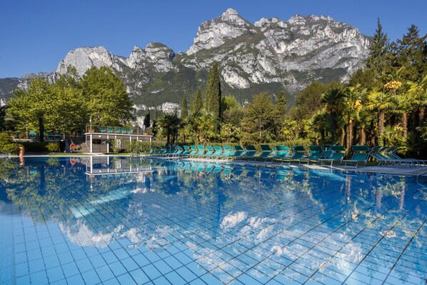 Indoor pool, outdoor pool, pool loungers