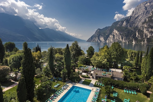 Du Lac et Du Parc Grand Resort