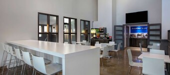 Days Inn by Wyndham Barrie