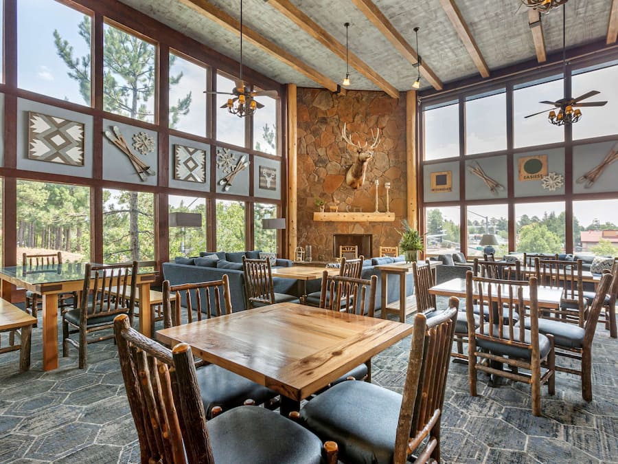 Tägliches inbegriffenes Frühstücksbuffet