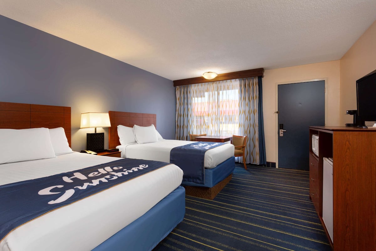Room, 2 Double Beds, Non Smoking