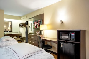 Habitación Premium, 2 camas dobles (Upgraded Bedding & Snack, Smoke Free)