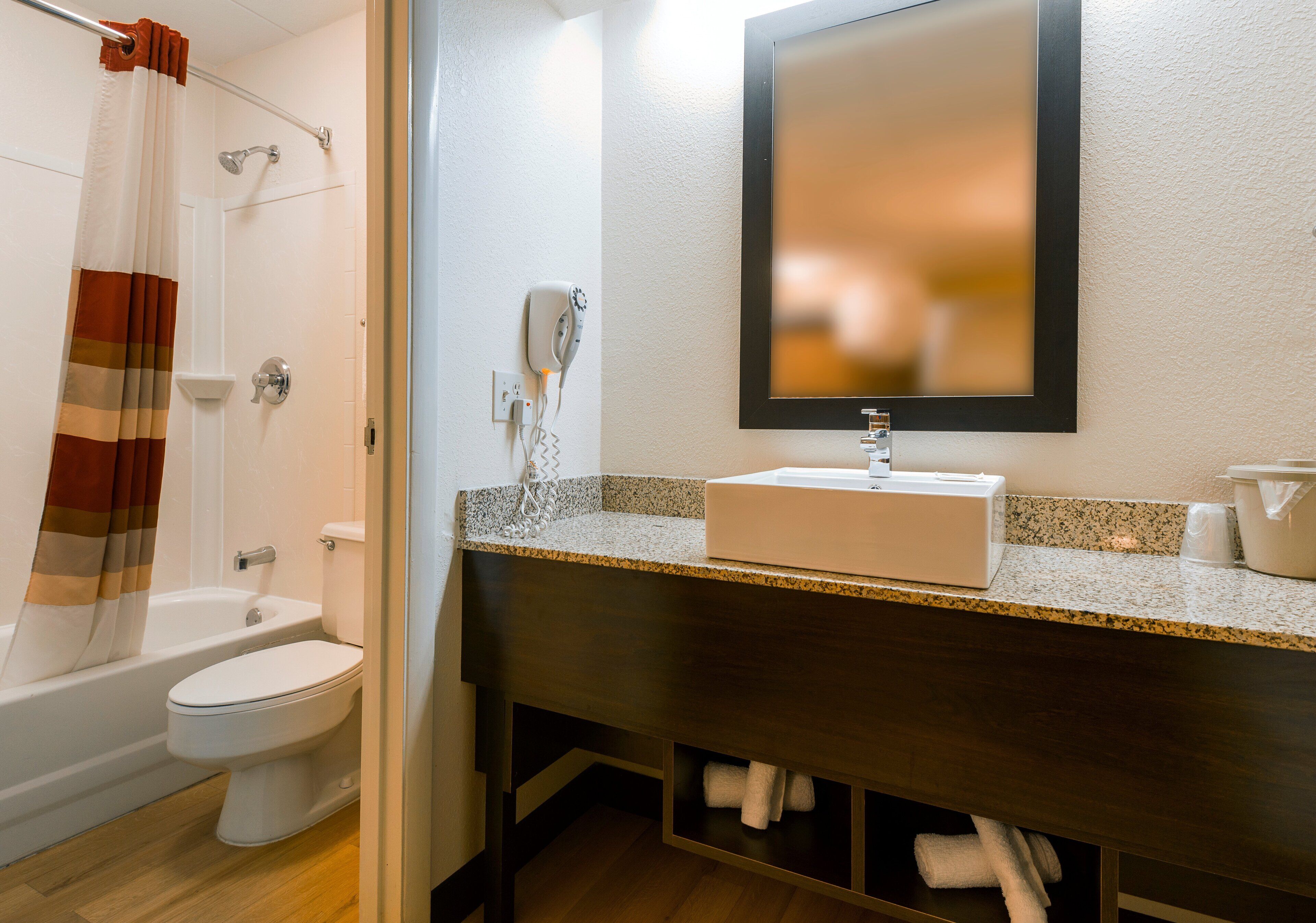 Photo - Red Roof Inn PLUS + Boston - Framingham