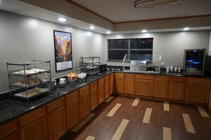 Tägliches inbegriffenes großes Frühstück