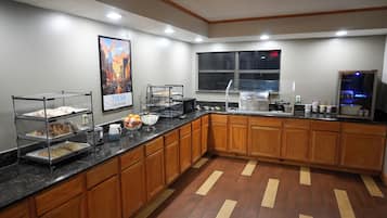 Free daily full breakfast