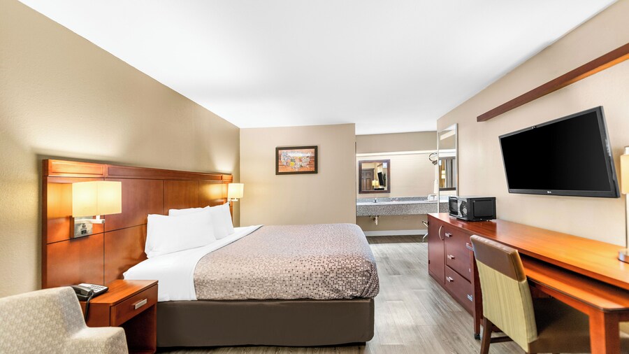 Econo Lodge Texarkana I-30