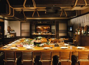 3 间餐厅，供应早餐